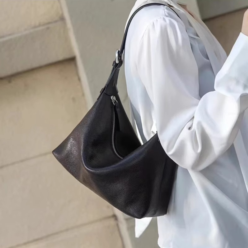 Leather top layer vegetable-tanned cowhide hobo single-shoulder underarm bag for women 2025 new style, a niche and high-end crossbody dumpling bag details Picture