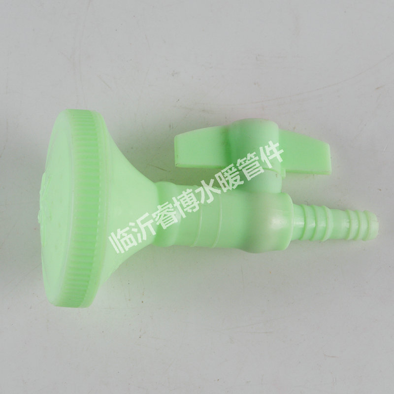 Huiyuan Green Engineering Plastic Sprinkler Heads, water tower sprinkler heads for livestock farms, hot water bag sprinkler heads, distribution and agency details Picture