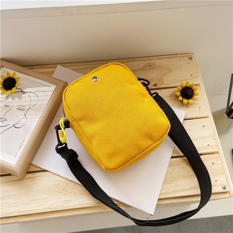Little Daisy Canvas small bag for Girls, 2024 new style ins Japanese crossbody bag, artistic student single-shoulder mobile phone bag for girls details Picture