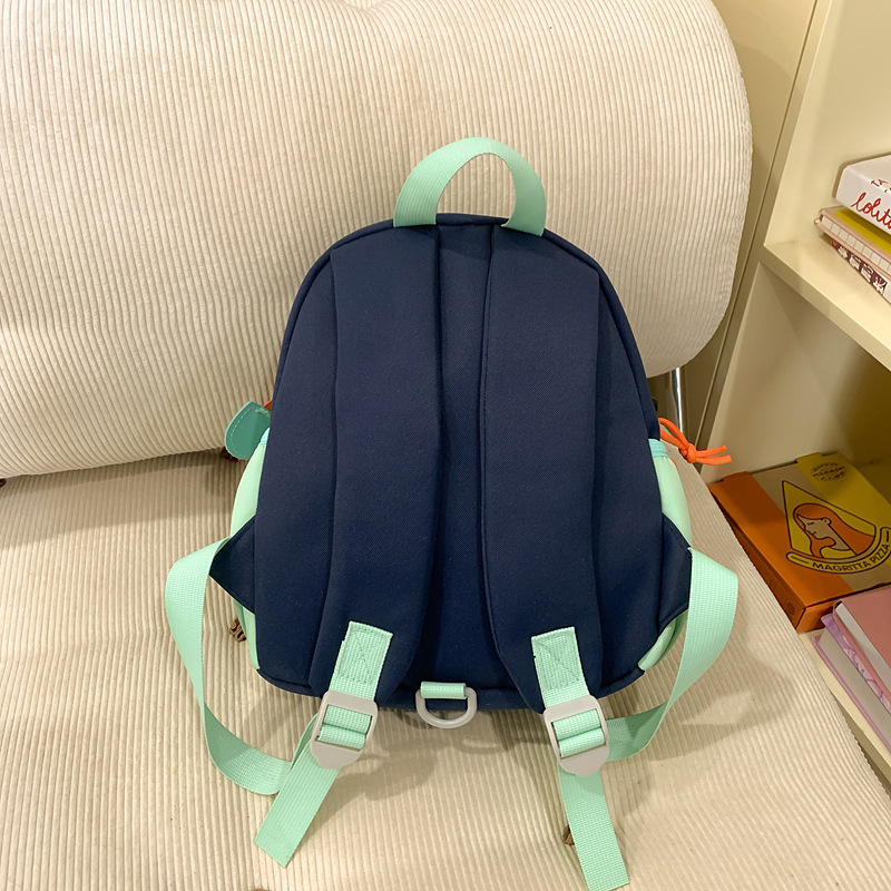 New cute kindergarten schoolbags for boys and girls, excavator backpacks, lightweight and load-reducing car children's schoolbags Application Scenario