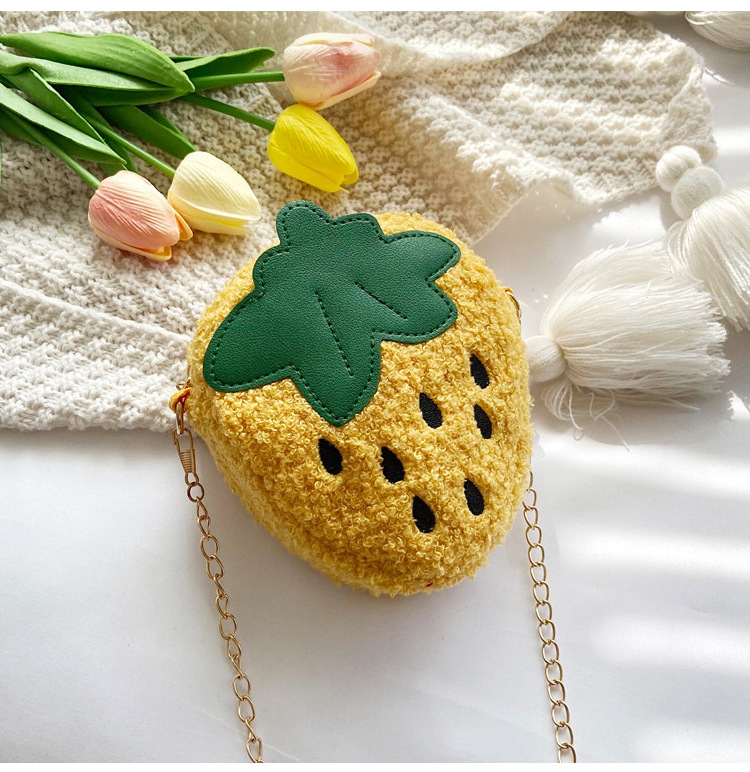 Lambskin strawberry bag 2021 New Creative fruit shoulder bag, teenage chain crossbody bag, children's coin purse Specification drawing