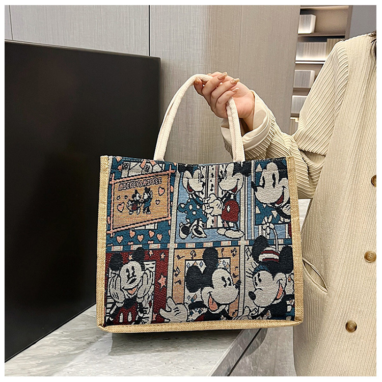 The 2024 new Mickey Mouse single-shoulder handbag is a versatile and large-capacity tote bag for women Specification drawing