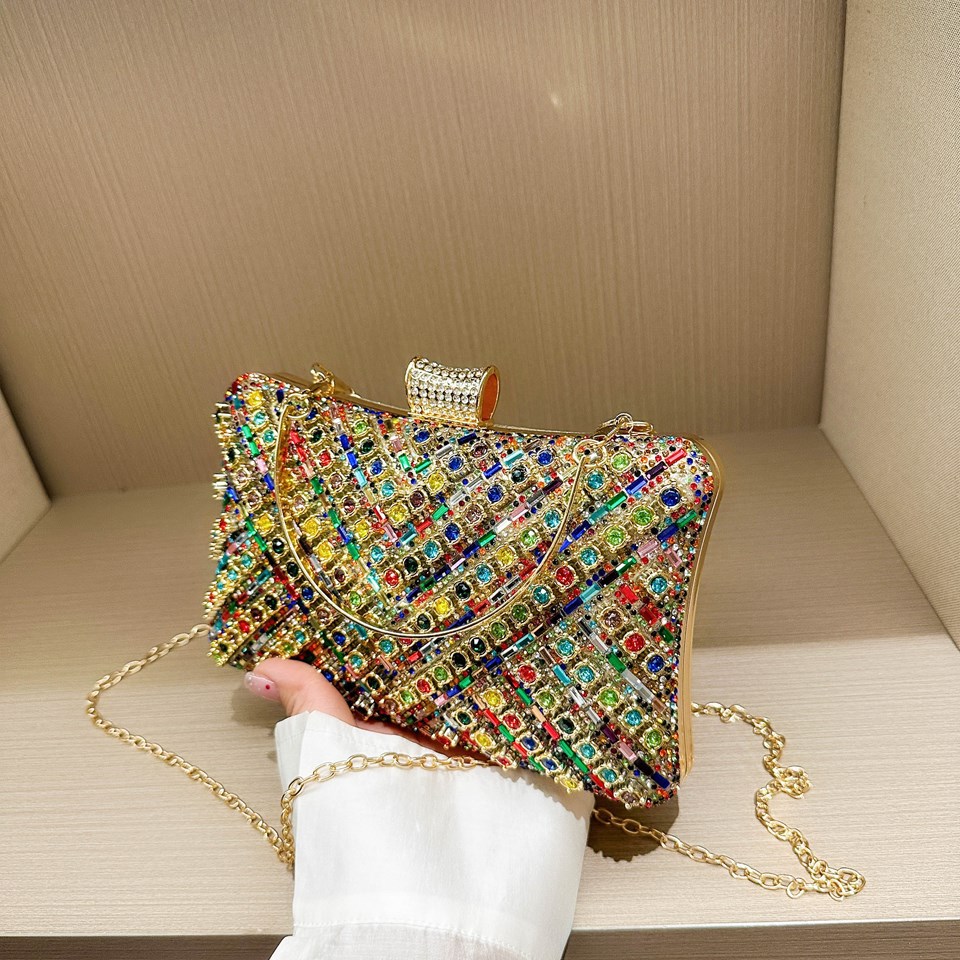 High-end evening dress, lady's water diamond clutch bag, diamond-encrusted bag, colorful diamond chain cheongsam bag, evening bag, women's handbag Specification drawing