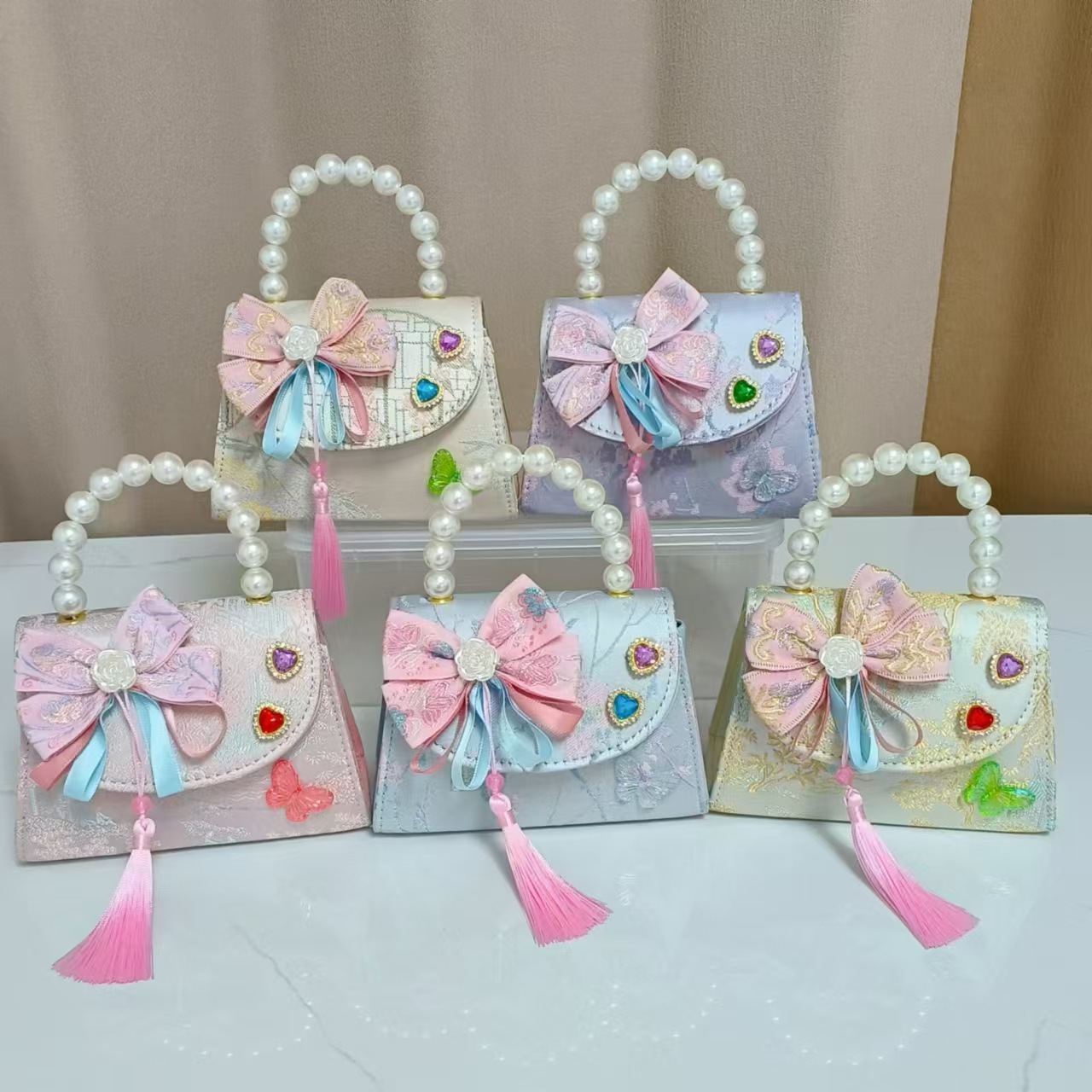 Children's bag, high-end and exquisite ancient-style, little girl coin purse, little princess pearl handbag, bag storage wallet details Picture