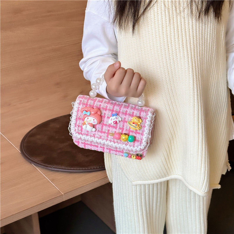 Autumn and winter trendy children's small square bag, fashionable girls' color-matched chain single-shoulder bag, simple beaded handbag Specification drawing