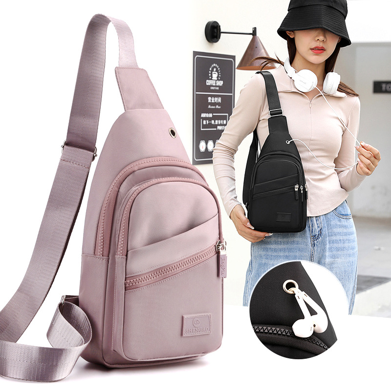 Cross-border simple, casual and fashionable chest bag for women, Oxford fabric waterproof crossbody bag for travel, lightweight and large-capacity single-shoulder bag full figure