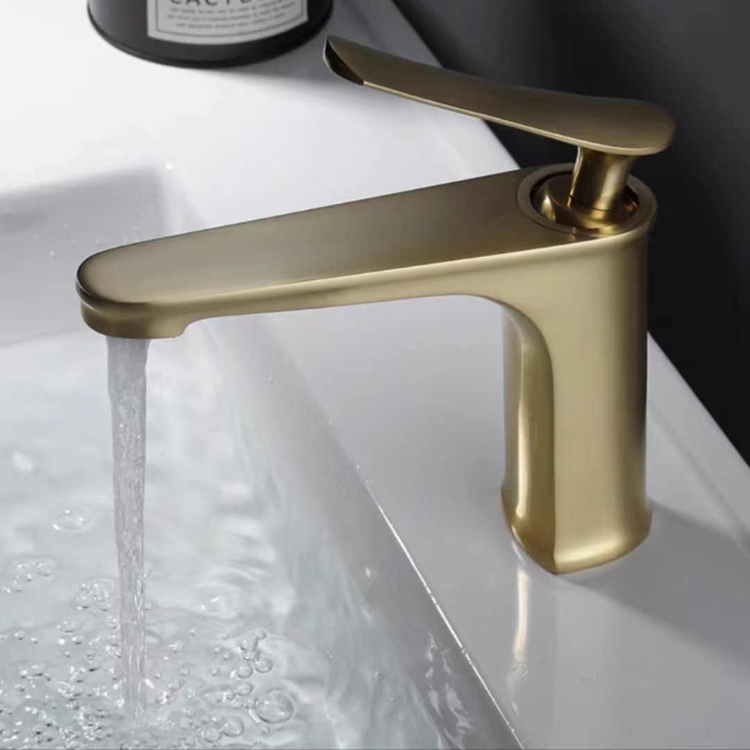 Golden brushed gold copper body, cold and hot water faucet, washbasin, countertop and bottom basin, Nordic light luxury and simple bathroom full figure