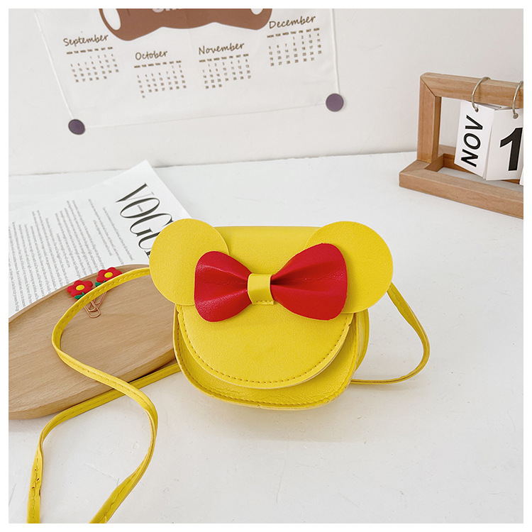 Korean-style fashionable little girl single-shoulder bag, cute girl bow coin purse, baby girl accessories, children's bag for girls Application Scenario