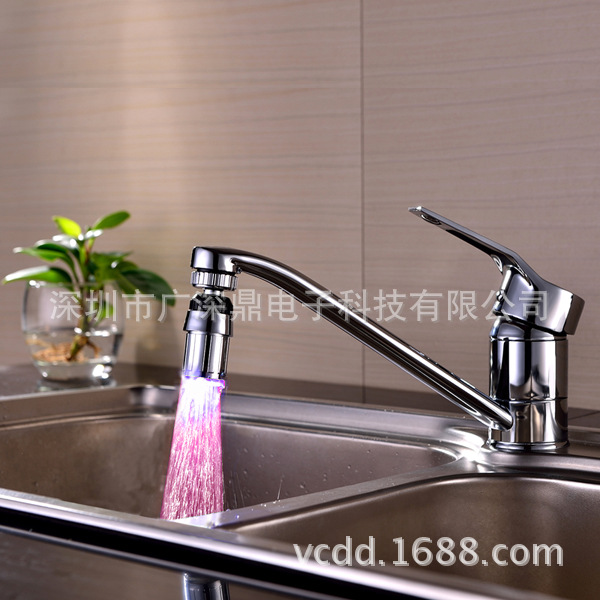 The SDF-B6 led faucet with a seven-color light strip pattern and 360-degree rotating universal faucet temperature control light is a best-selling product in foreign trade Application Scenario