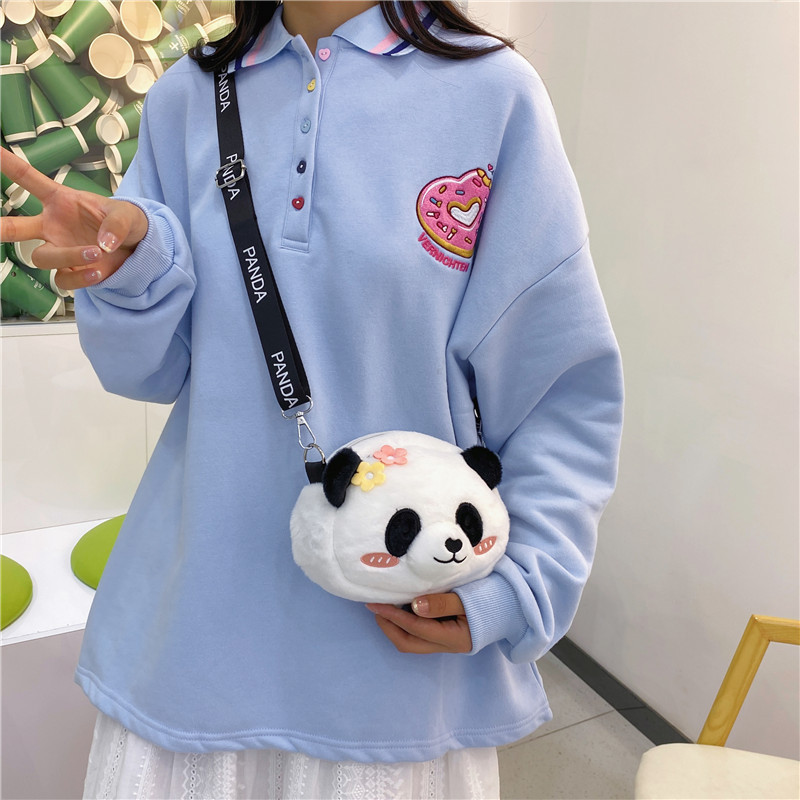 Cute panda plush bag for girls 2024 new trendy Japanese style girl crossbody bag Cartoon soft and cute doll bag full figure