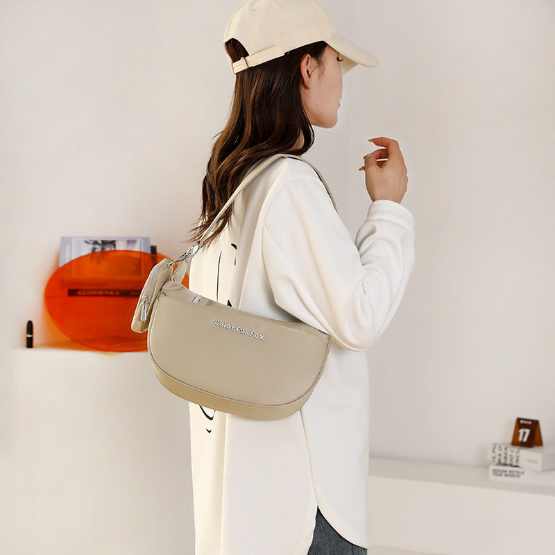 Colorful Fox women's fashionable and trendy underarm bag, Korean style versatile single-shoulder bag, cross-border sports handbag Specification drawing