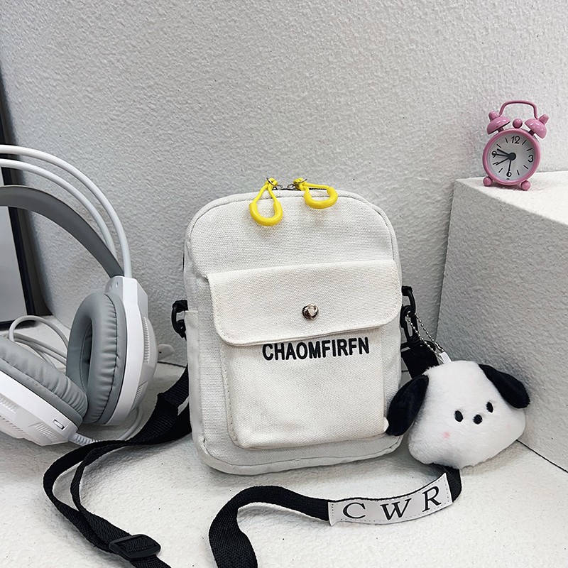 ins canvas small bag for women 2024 New Korean style versatile crossbody bag, fashionable and simple student shoulder bag wholesale full figure