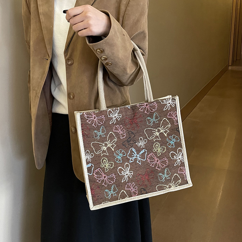 New cross-border flower-shaped handbag with large capacity 2025 Spring Fashion trend details Picture