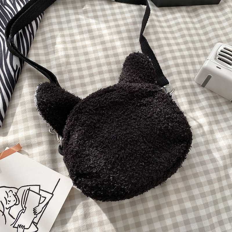 Lambskin small bag for girls 2021 Autumn/Winter New trendy student plush single-shoulder bag Cartoon cute girl crossbody bag details Picture