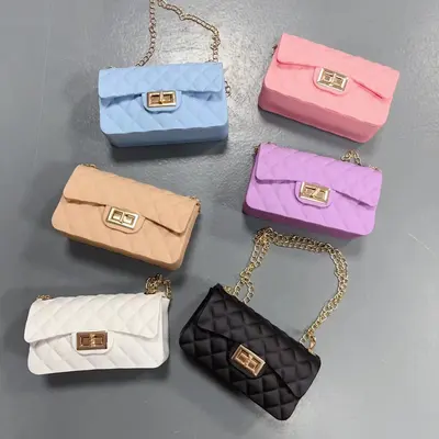 In the summer of 2025, the manufacturer is clearing out diamond-shaped bags, women's bags, single-shoulder bags, women's bags, crossbody bags and pvc bags thumbnail