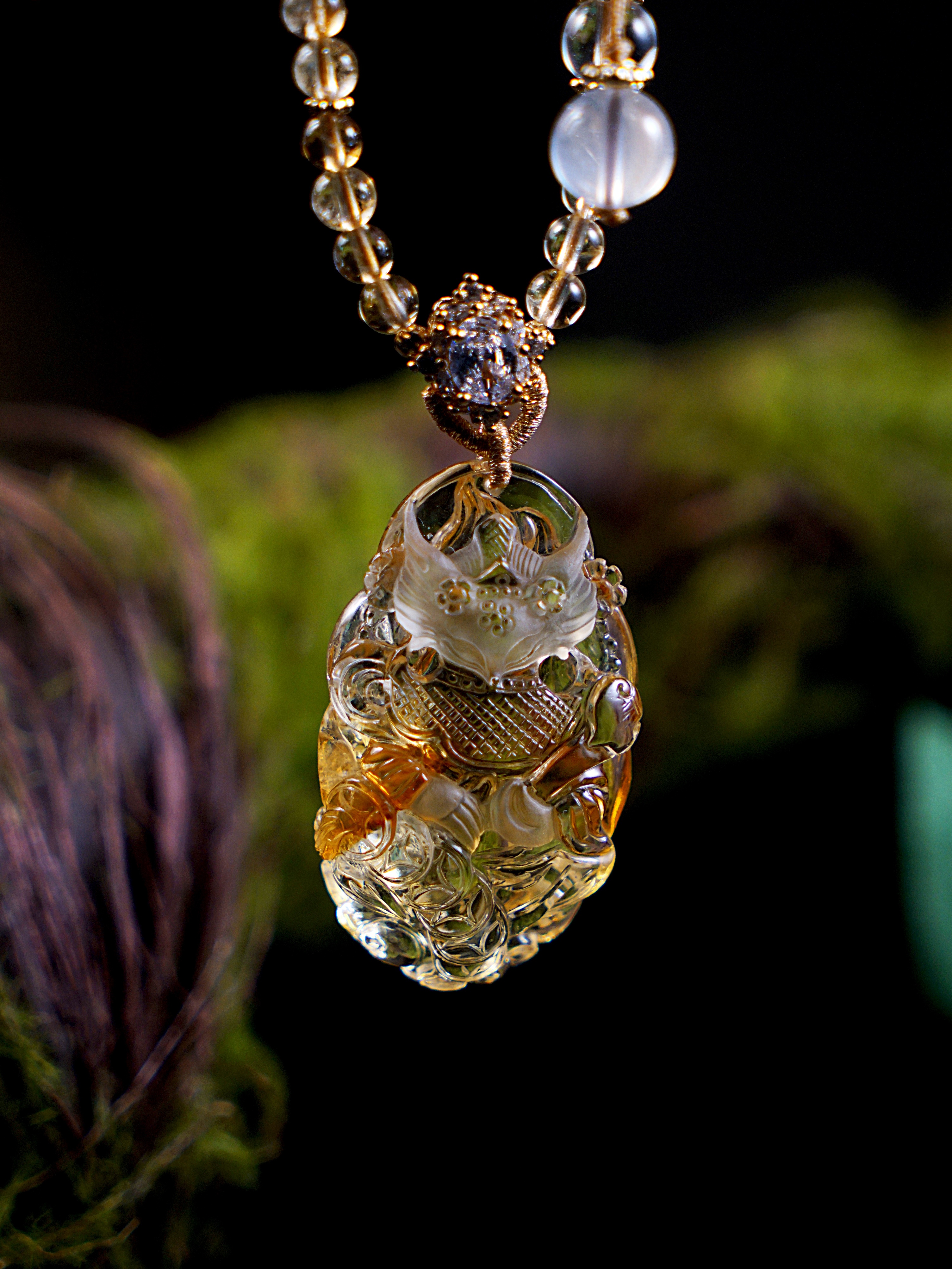 天然水晶胶花九尾狐吊坠项链原创设计