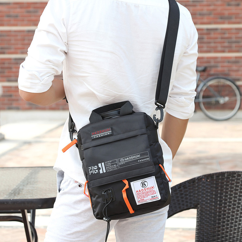 Wholesale men's hand-held crossbody bags, casual single-shoulder bags, outdoor waterproof fabric bags, sports and travel bags, cross-border supply Specification drawing