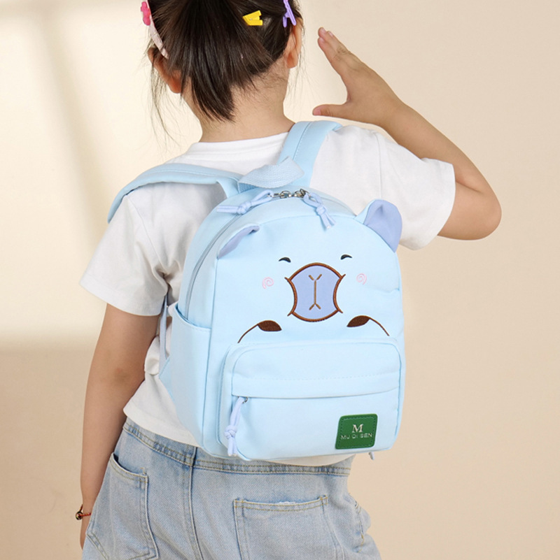 Capibara schoolbag, children's Capybara, parent-child backpack, large-capacity, cute and versatile casual travel backpack for girls details Picture