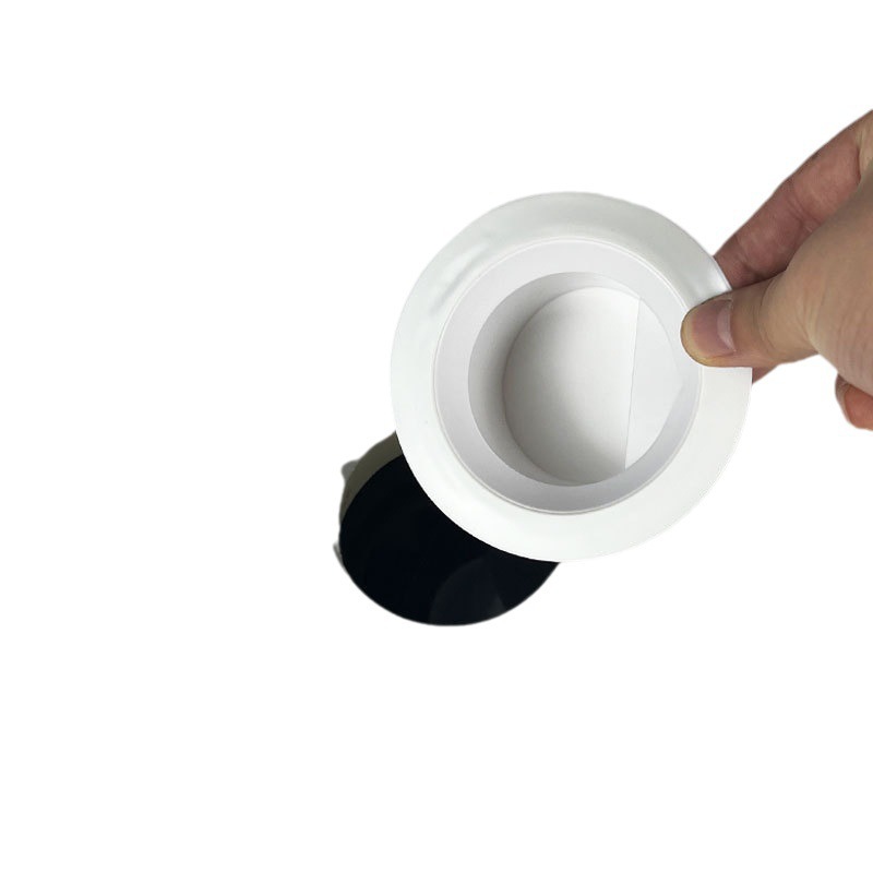 Squat toilet odor preventer, a household squat toilet hole-blocking plug to prevent backflow of odor, a toilet hole-blocking plug in stock Item Picture