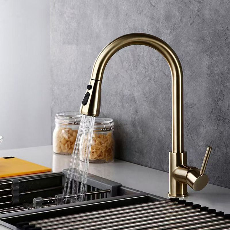 Foreign trade 304 stainless steel pull-out brushed gold kitchen faucet, cold and hot telescopic lead-free sink faucet Application Scenario
