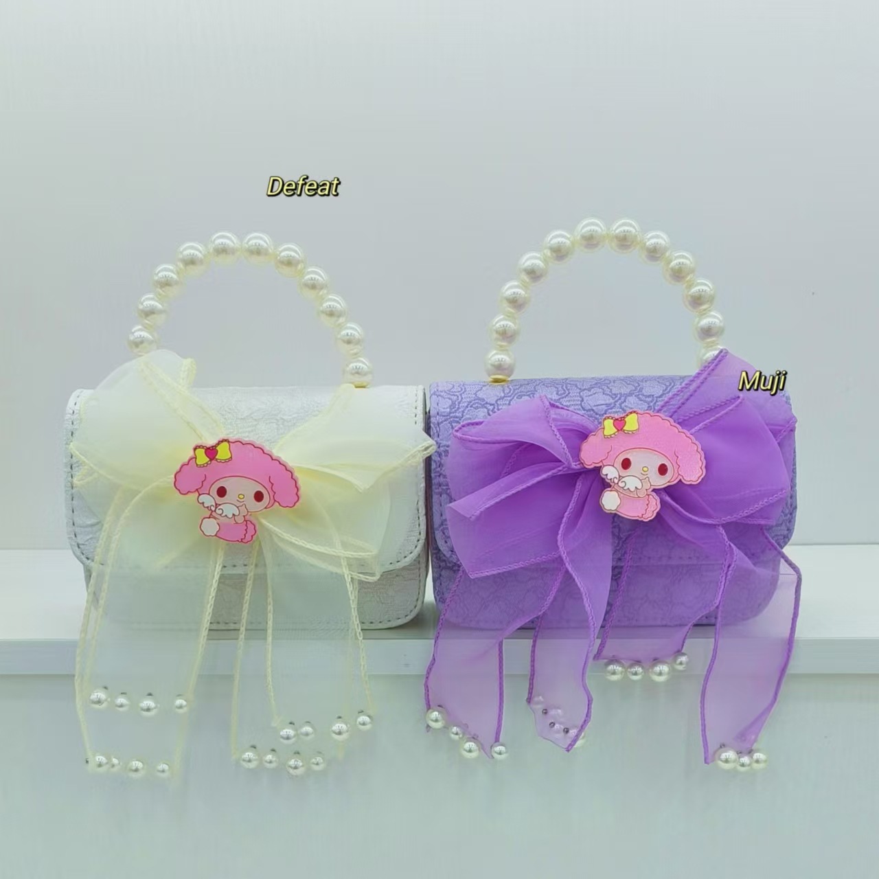 Melody Pearl hand-held princess bag, crossbody coin accessory bag, Bow girl Lucky money bag, chain square bag Application Scenario