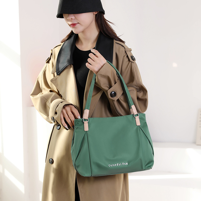 Colorful Fox's new women's fashion tote bag, a simple and large-capacity single-shoulder bag with Japanese style, is a lightweight bag for girls Specification drawing