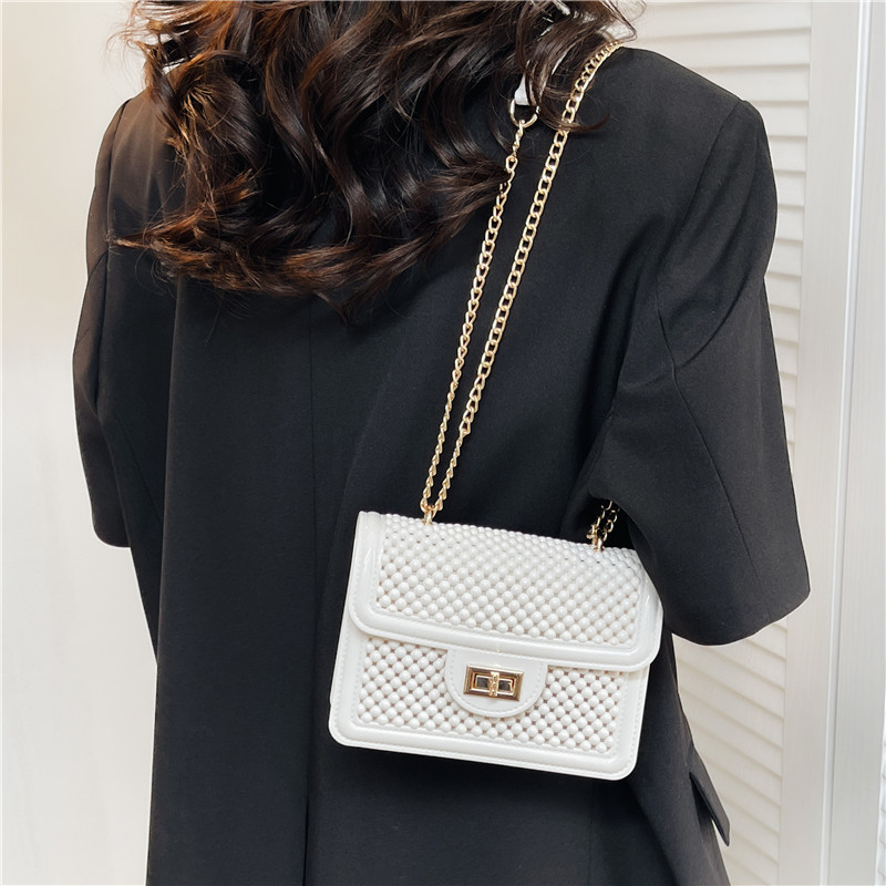 2025 Summer New trendy and fashionable women's bag, pearl grain underarm women's bag, quality chain single-shoulder crossbody bag details Picture