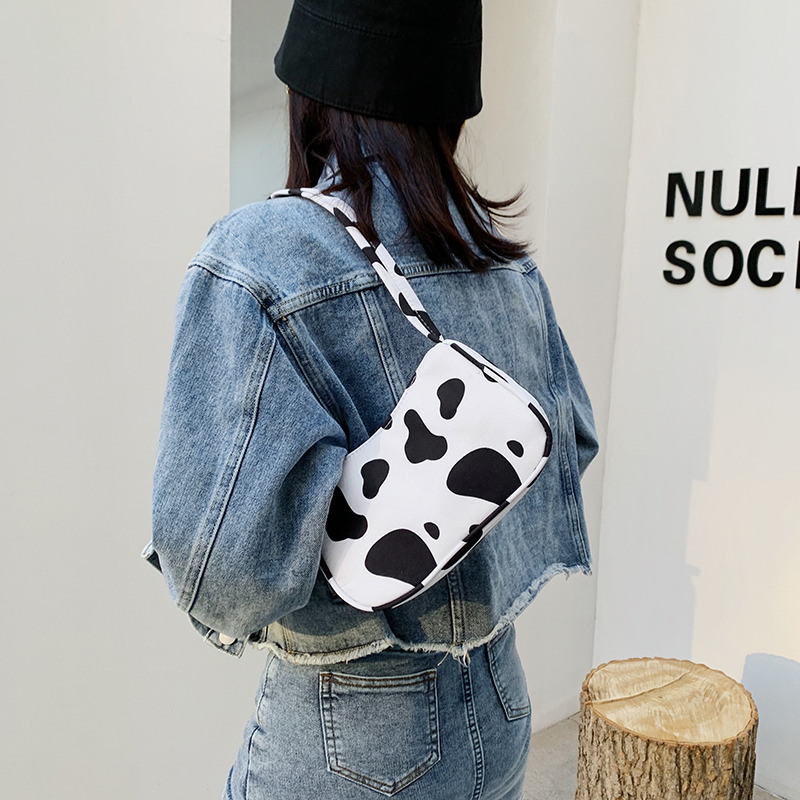 Spring/Summer large-capacity women's 2021 new trendy and fashionable butterfly-patterned tote bag, hand-held chain single-shoulder crossbody bag Specification drawing