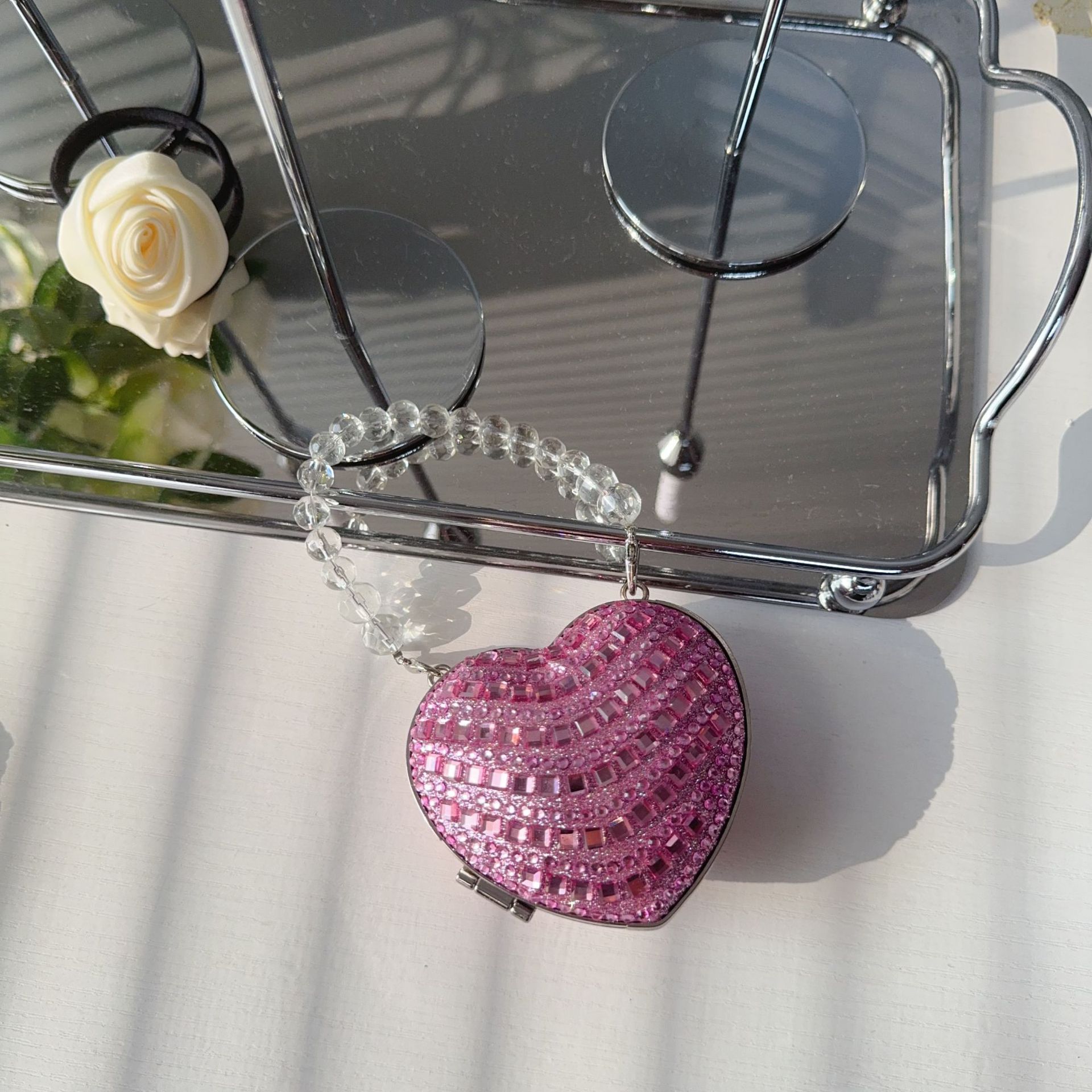 2025 High-end Fashion diamond-encrusted Full Diamond Evening Bag, Small, exquisite and shiny dress bag, Light luxury Dance Party Bag Item Picture