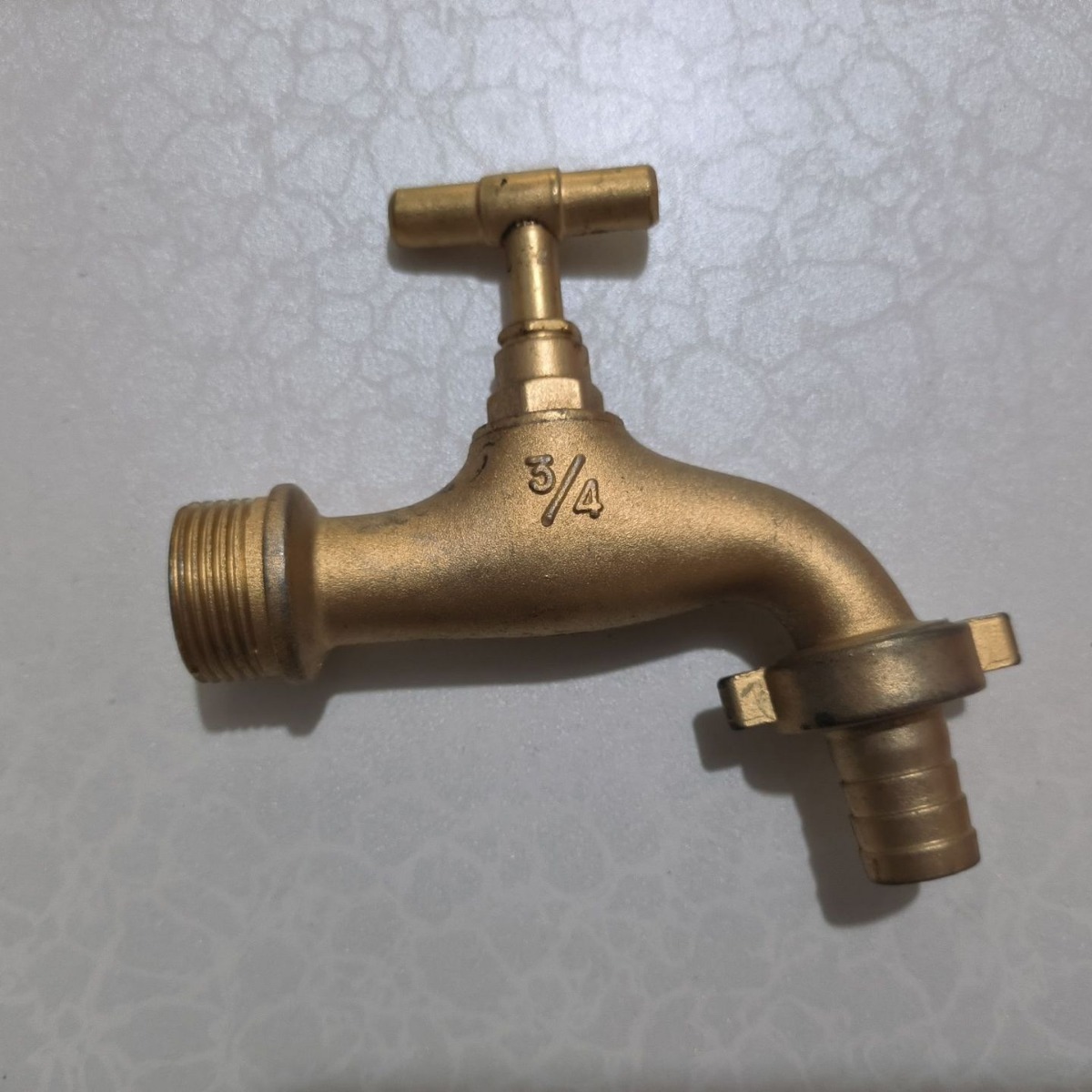 【 Factory Direct Sales 】 Cross-border zinc alloy copper-plated faucet 4-point and 6-point small faucet ball valves for foreign trade to South America Item Picture