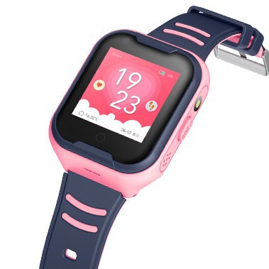 The 4G version of the cross-border smart watch exclusively for students and children supports video calls, full network compatibility, AI payment and positioning Application Scenario