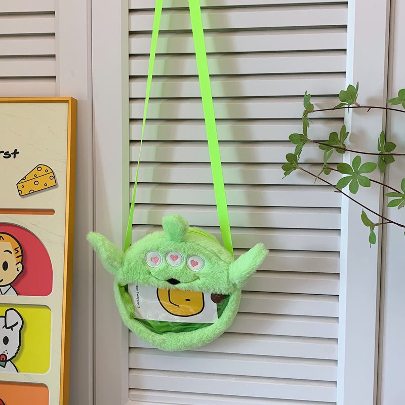 Creative storage bags, tissue boxes, cartoon cat pen cases, soothing plush toys, cute and stress-relieving doll bags Specification drawing