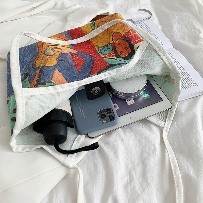 Spring oil painting handbag for women, 2020 autumn and winter new trendy single-shoulder large-capacity backpack for women, hand-held canvas Specification drawing