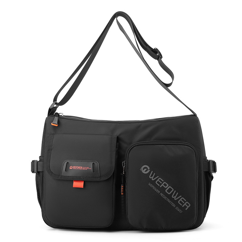 WEPOWER's new large-capacity crossbody bag is a lightweight nylon travel single-shoulder bag for men's sportswear and casual wear Item Picture
