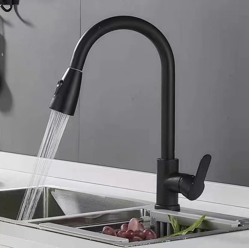 304 stainless steel kitchen telescopic and stretchable sink and plate faucet, flat three-way pull-out household cold and hot water faucet Application Scenario