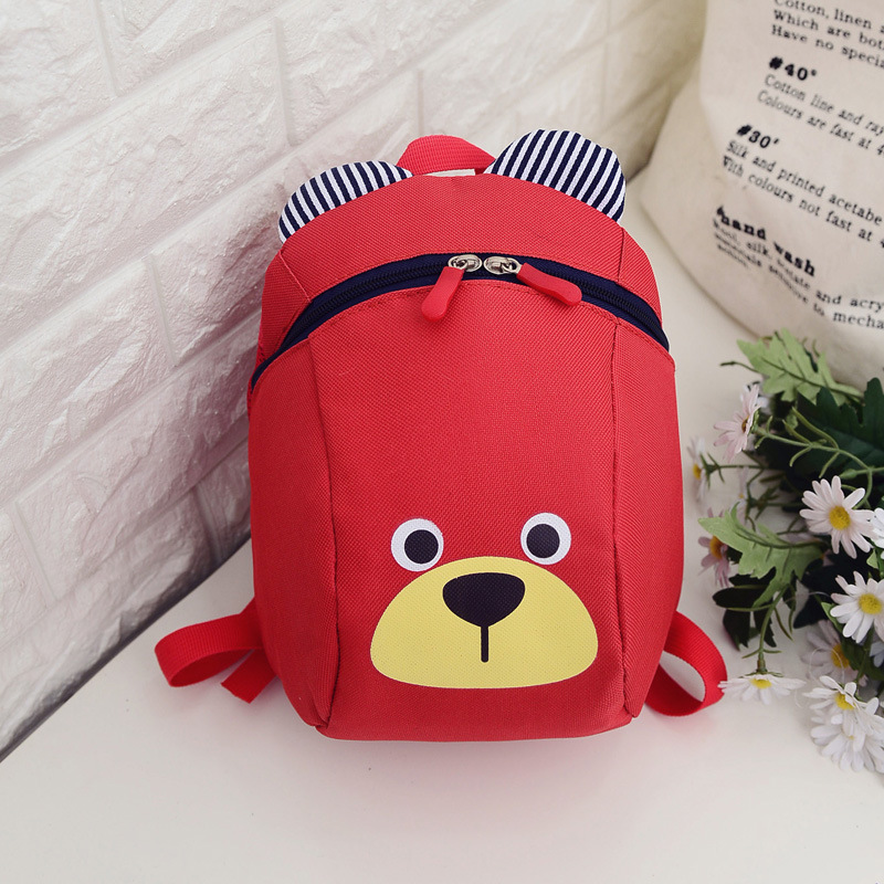 Anti-wandering children's kindergarten schoolbag for boys and girls aged 1-3, cute and trendy mini backpack for children on both shoulders Application Scenario