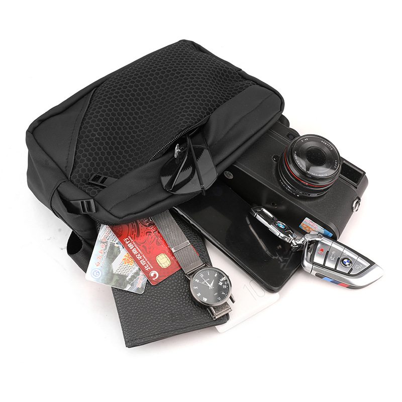 WEPOWER's new men's lightweight nylon crossbody bag, a horizontal casual and trendy men's single-shoulder small backpack Specification drawing