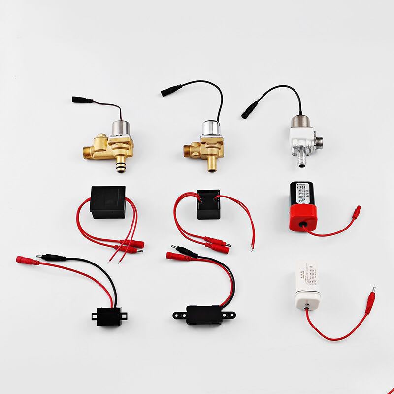 Integrated urine sensor, fully automatic toilet, ceramic urinal, urinal sensor, flushing valve accessories Application Scenario