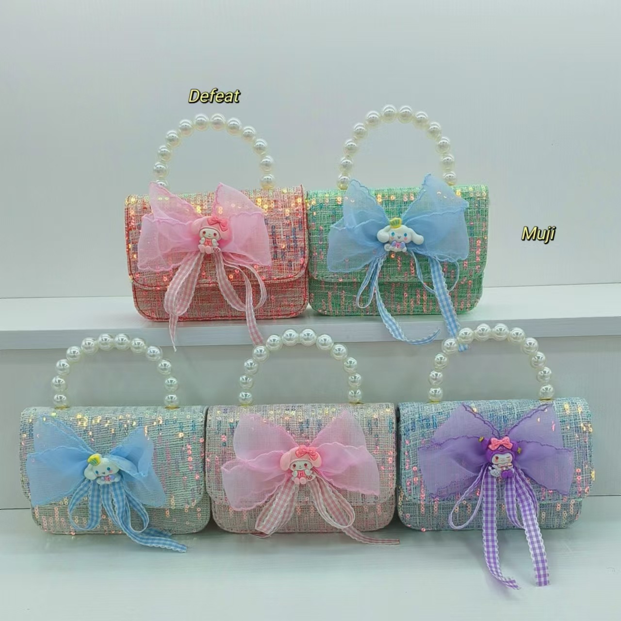 Pearl hand-held princess bag, crossbody accessory bag, Melody Kuromi children's Little girl Lucky money bag, small square bag Application Scenario