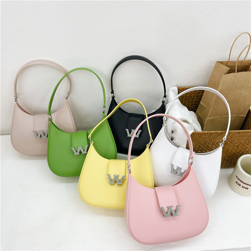 2025 New jelly bag W water diamond buckle Wandering Bag Moon Bag, versatile for daily use, underarm bag, single-shoulder crossbody women's bag full figure