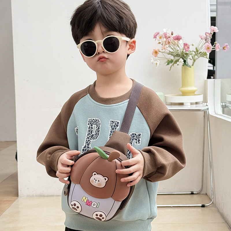 Cute cartoon bear boy and girl chest bag, lightweight eggshell baby crossbody bag, 2025 new printed children's bag Specification drawing