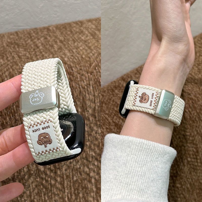 The top hat bear woven watch strap is suitable for the autumn and winter breathable Apple Watch s10 strap, Apple Watch 9/SE7 details Picture