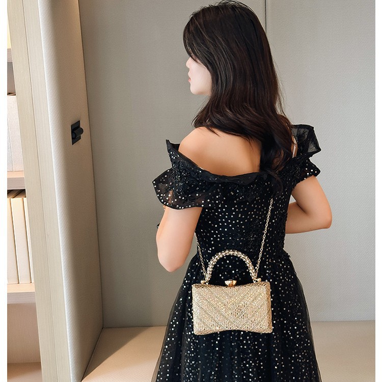 2025 New cross-border dinner bag, diamond-encrusted hand-held European and American evening dress bag, clutch bag, ladies' bag Application Scenario