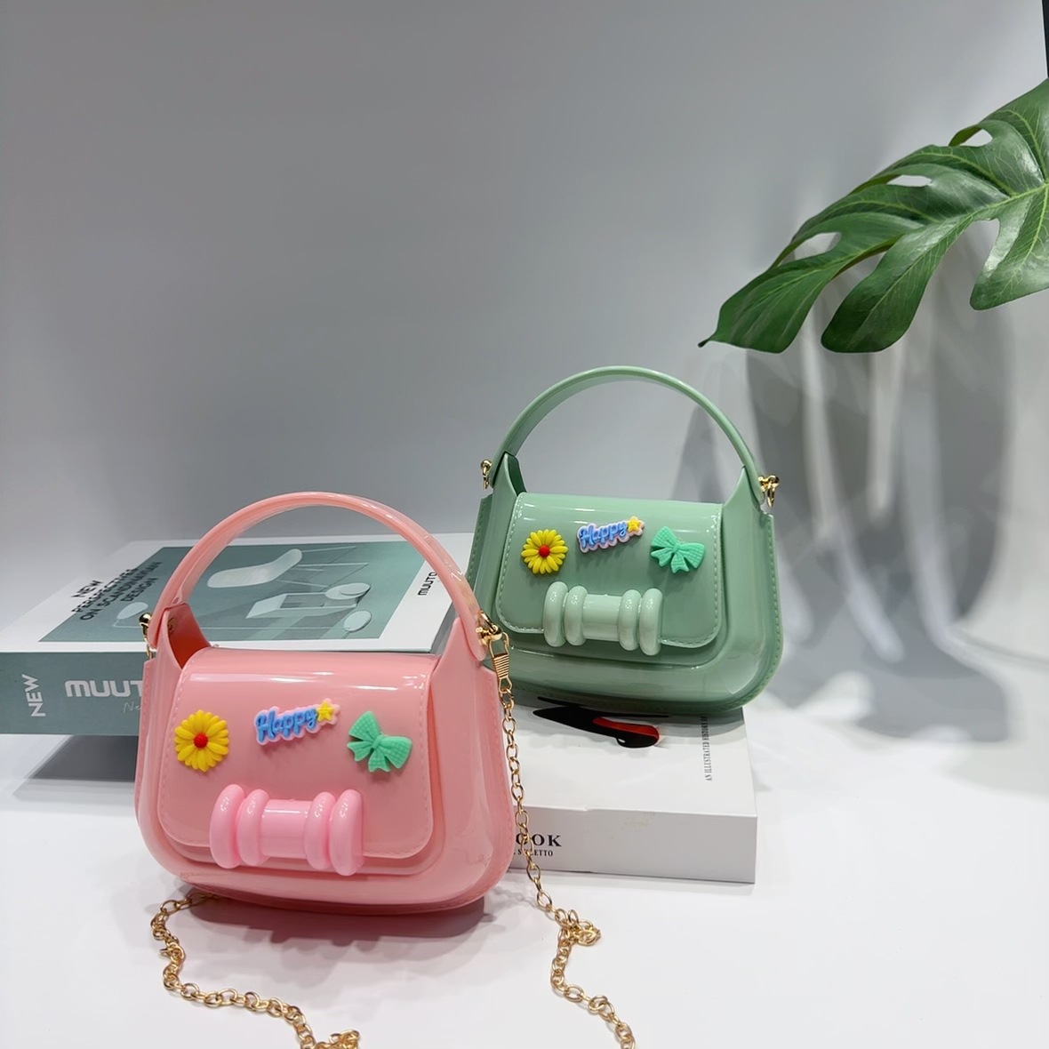 2025 Cross-border New best-selling jelly bag, hand-held bag, shoulder crossbody children's PVC bag, DIY children's bag Specification drawing