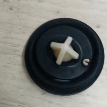 The sealing ring of the water inlet valve of the old-fashioned toilet tank, the side-inlet water supply valve plunger seat, and the diaphragm ring of the water supply device full figure