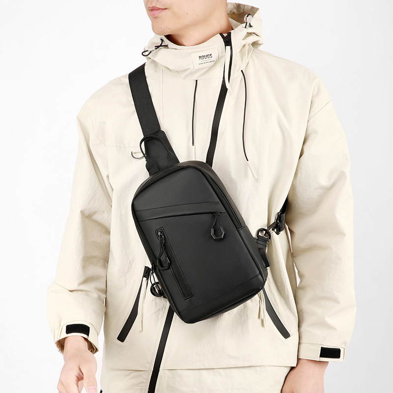 Trendy commuting large-capacity chest bag, men's casual outdoor sports cycling chest bag, business versatile shoulder bag details Picture
