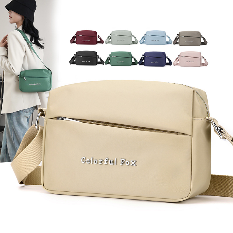 Colorful Fox's new crossbody bag for women, a simple and multi-layered Japanese style single-shoulder bag, a fashionable and casual horizontal mobile phone bag full figure
