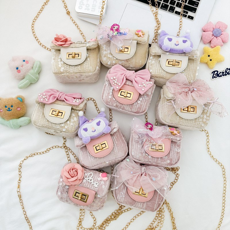 Children's cute chanel-style cartoon women's fashion trend crossbody bag, little princess cute rabbit crossbody bag, single-shoulder cute baby coin purse full figure