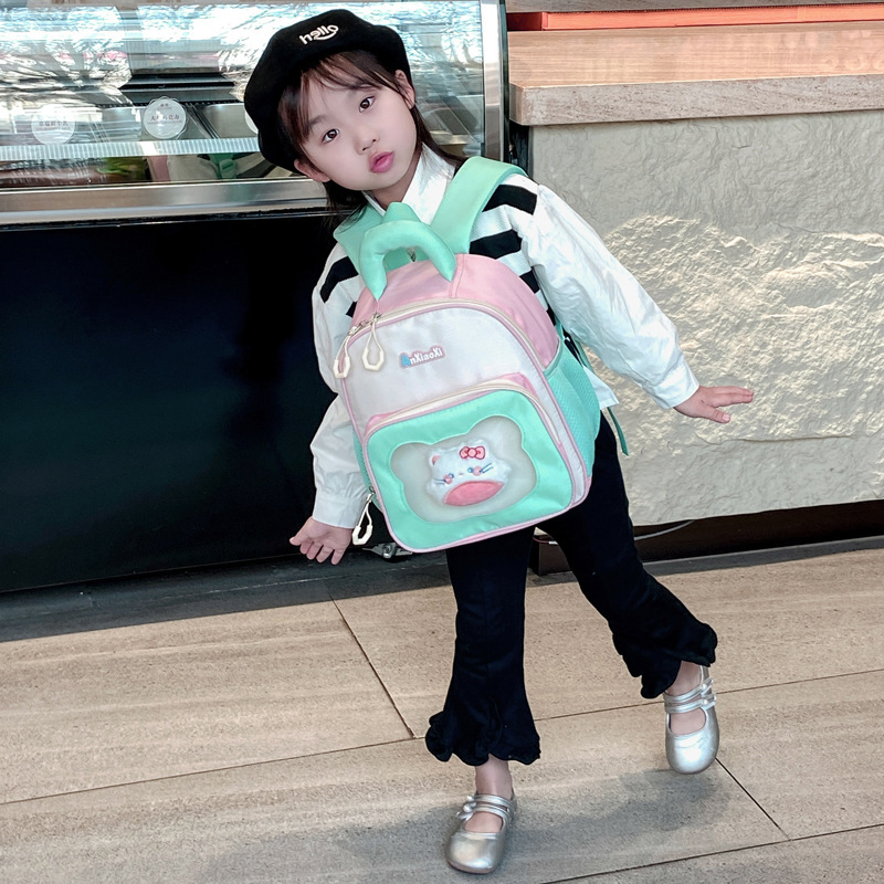 In 2025, the new Hello Kitty backpack from Keai Kids is a lightweight and casual schoolbag for boys and girls in kindergartens. It will be available for cross-border use details Picture
