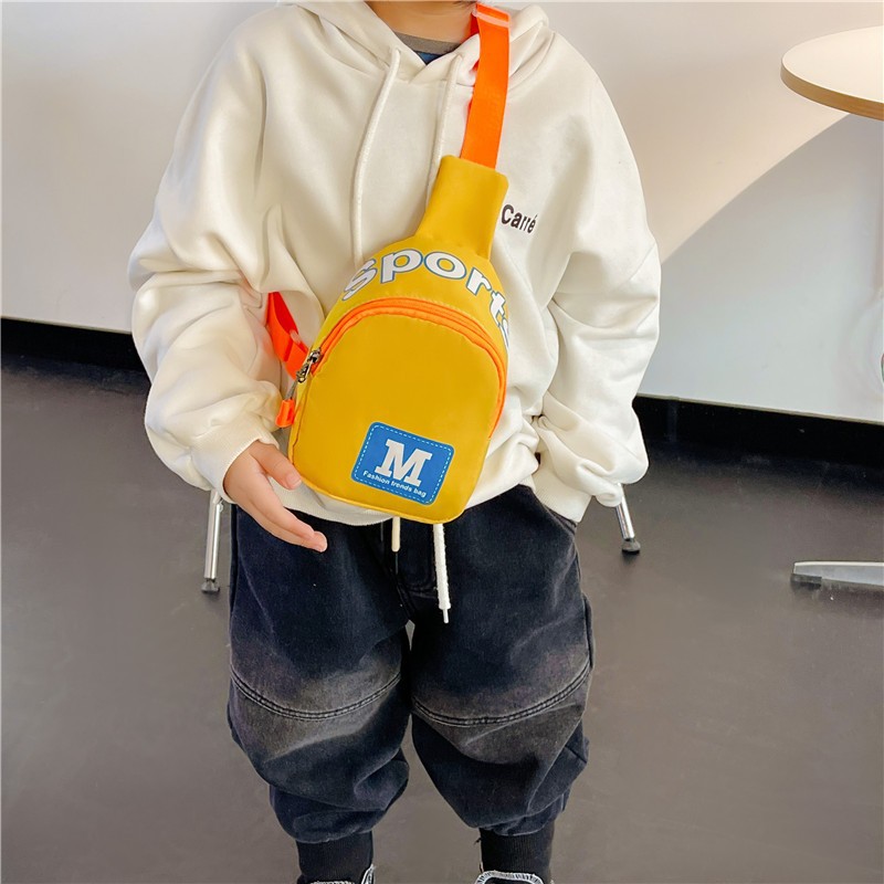 Korean children's bags, girls' and boys' letter chest bags, versatile girls' crossbody bags, baby loose change accessories small bags Specification drawing